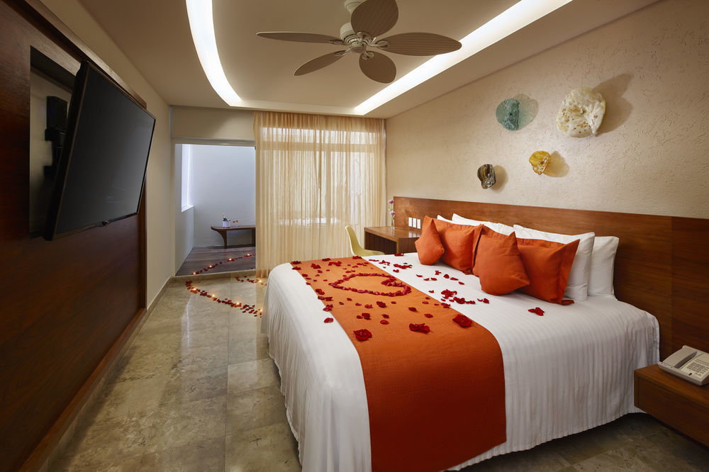 เซนซ์ กิงตา อเบนิดา บาย อาร์ติซาน สำหรับผู้ใหญ่เท่านั้น Hotel ปลายาเดลการ์เมน ภายนอก รูปภาพ